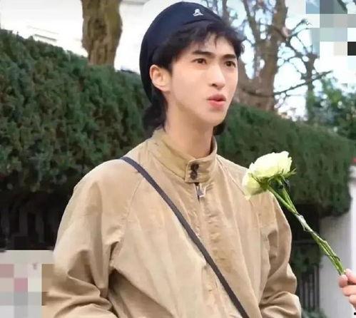 吃大瓜娱乐八卦图片搞笑,揭秘娱乐圈那些搞笑瞬间  第3张